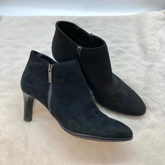 Aquatalia Dina Black Suede Booties - Picture 1 of 11